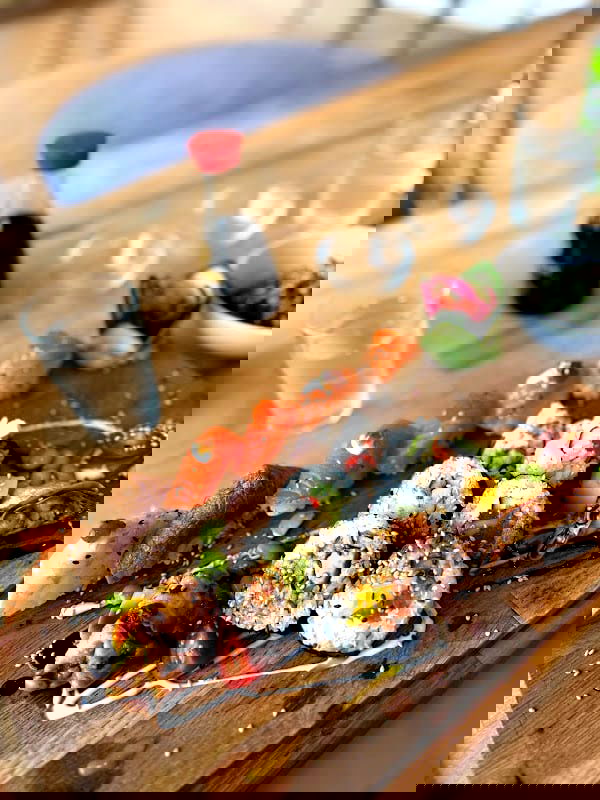 Fusion Sushi - Photo 3