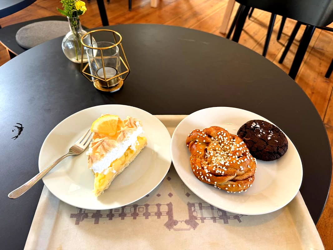 Cathedral Café - Photo 2