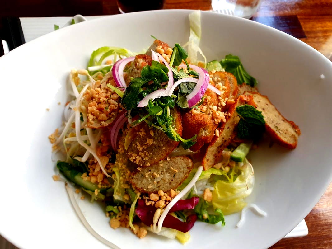 Mrs Saigon - Photo 4