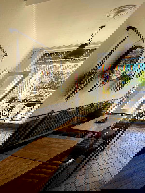 Beans & Tales Café - Photo 4