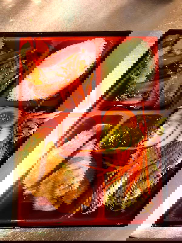 Mimmi SuShi & Wok - Photo 3