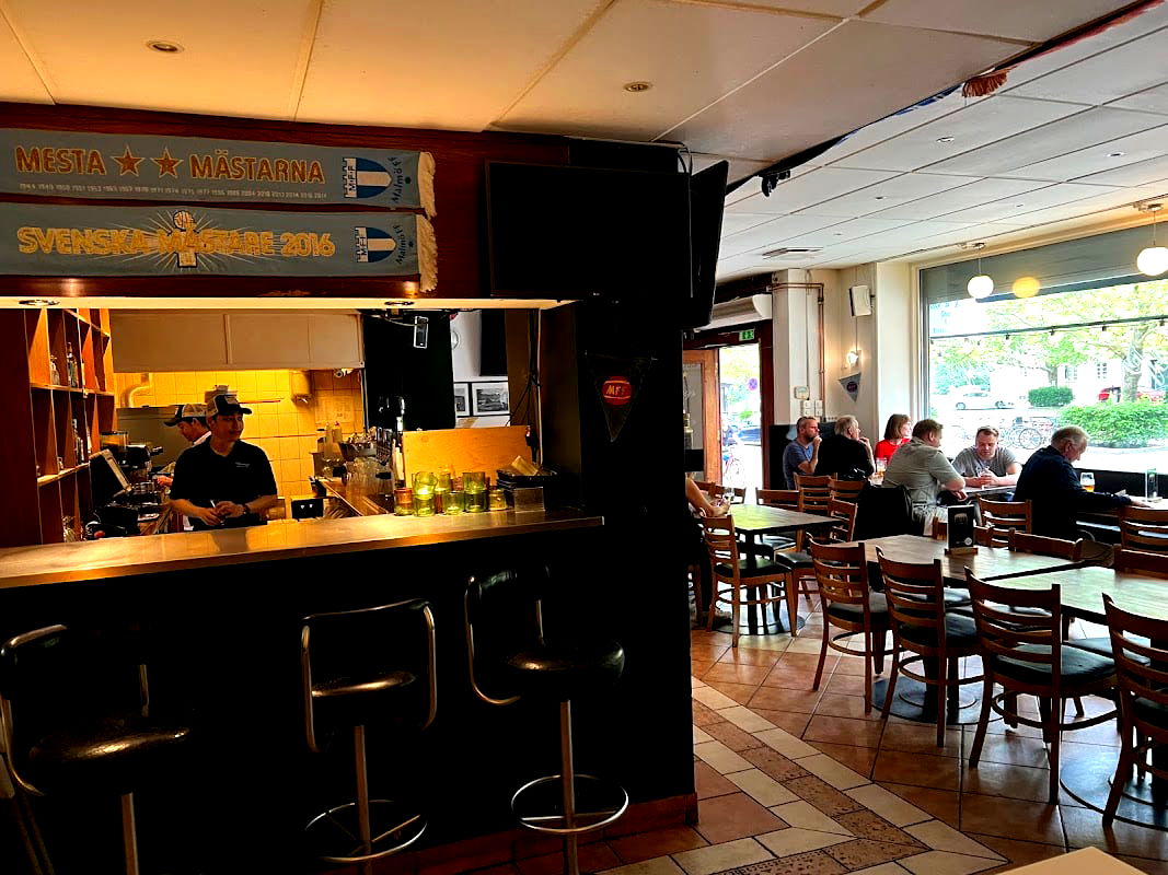 Vinny's Krog - Photo 1