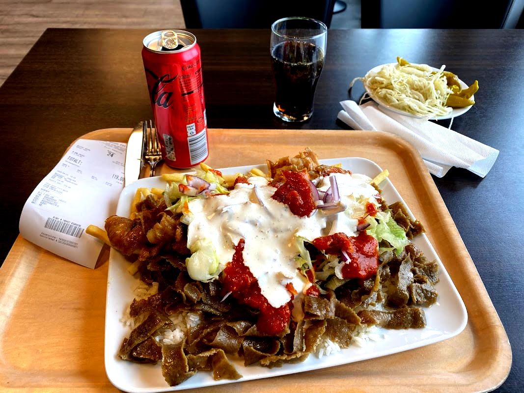 Kebab House Fyrislund - Photo 5