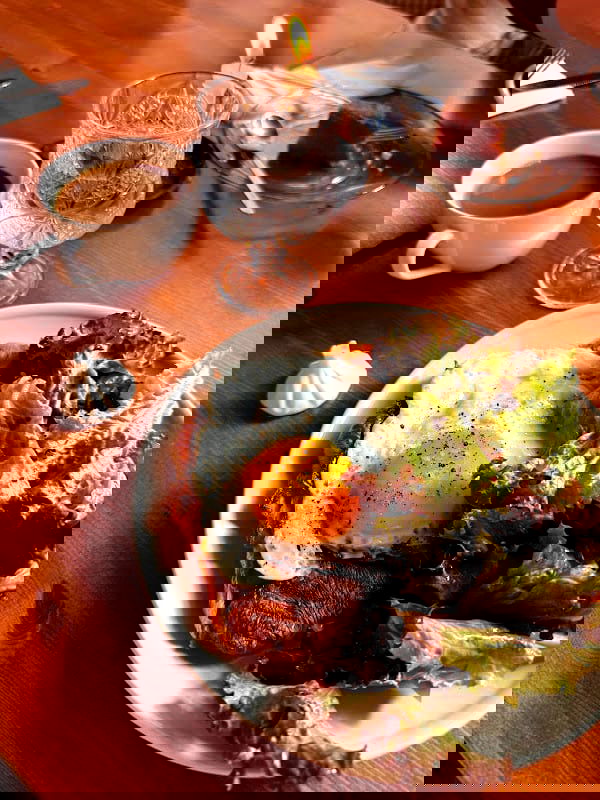 Dame Ginette - Photo 3