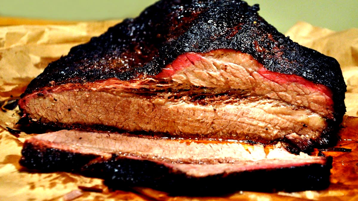 Who’s Smoking BBQ - Photo 2