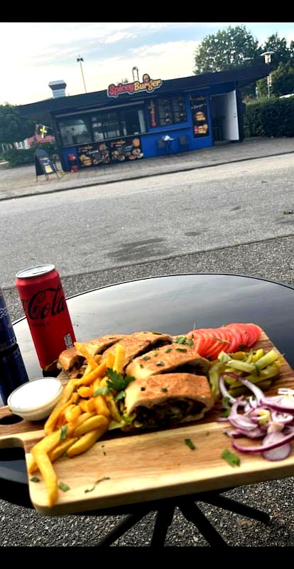 Spiceyburgers - Photo 3