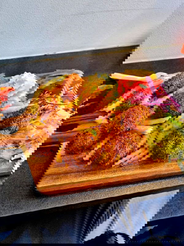 Spiceyburgers - Photo 5