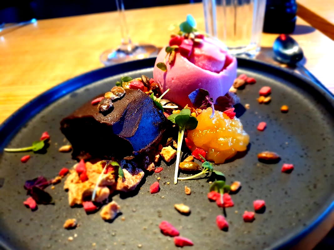 TG Sportbar & Restaurang - Photo 2