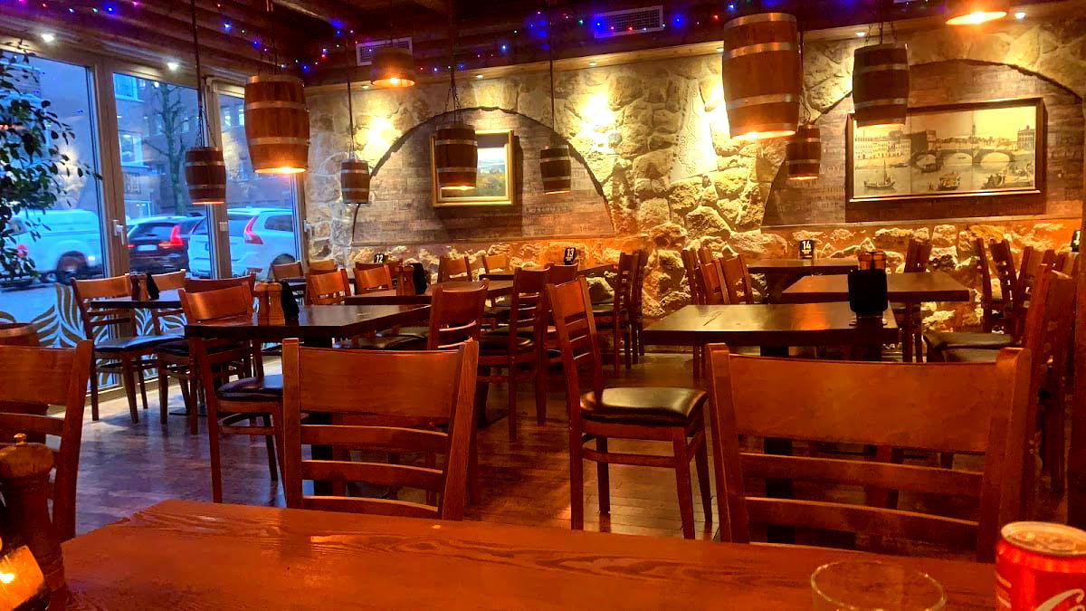 Istanbul Grill - Photo 3