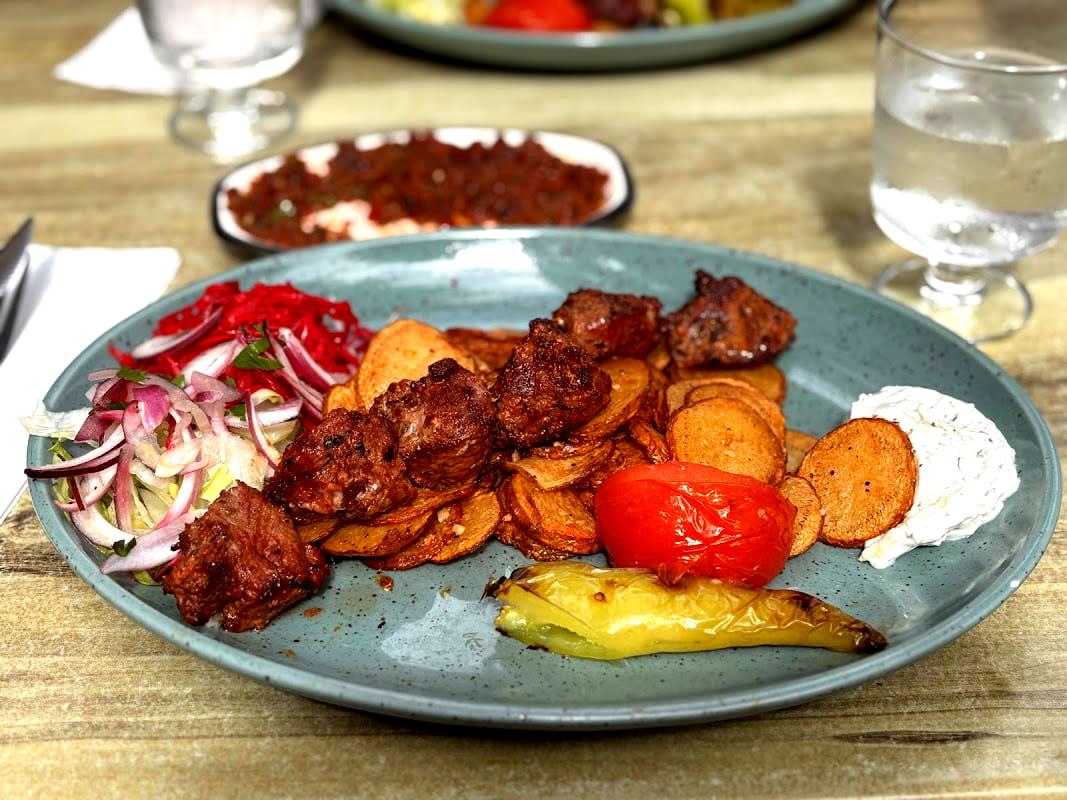 Istanbul Grill - Photo 5