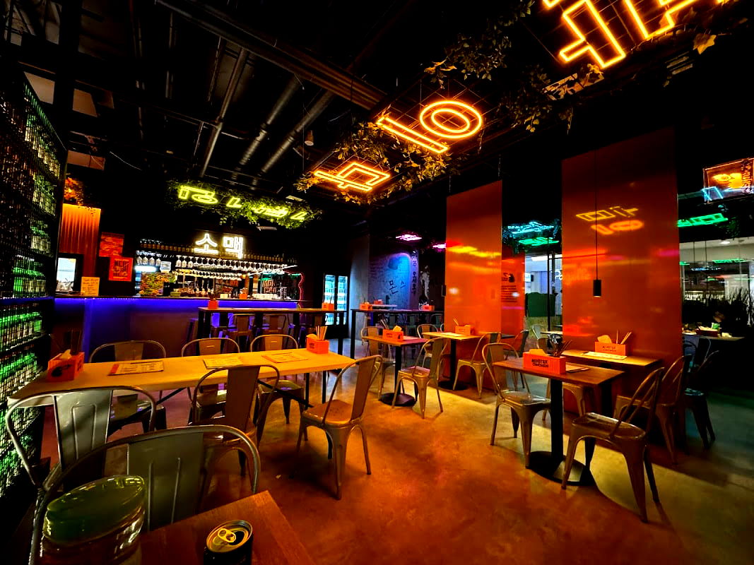 Monster Chicken - Photo 5