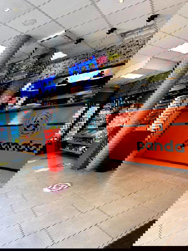 Panda Grill & Livs - Photo 3