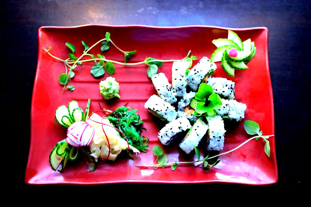 Honkaku Sushi - Photo 2