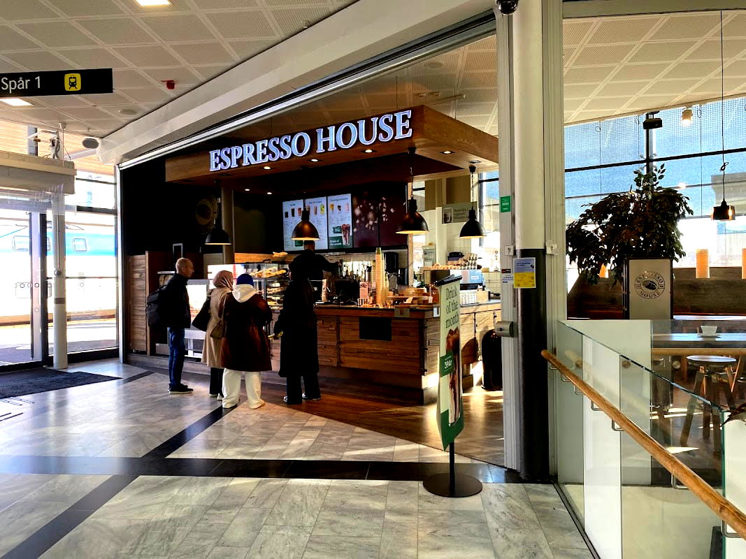 Espresso House Uppsala C - Photo 1