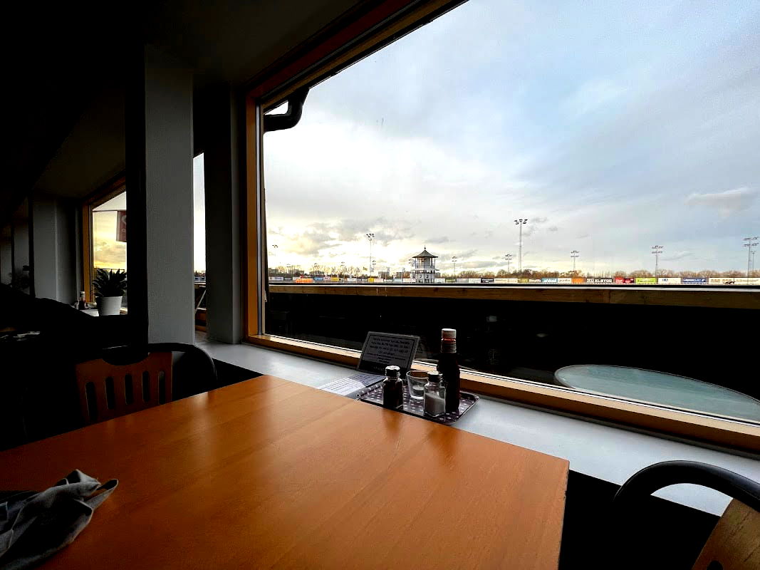 Jägersro stallcafé - Photo 3