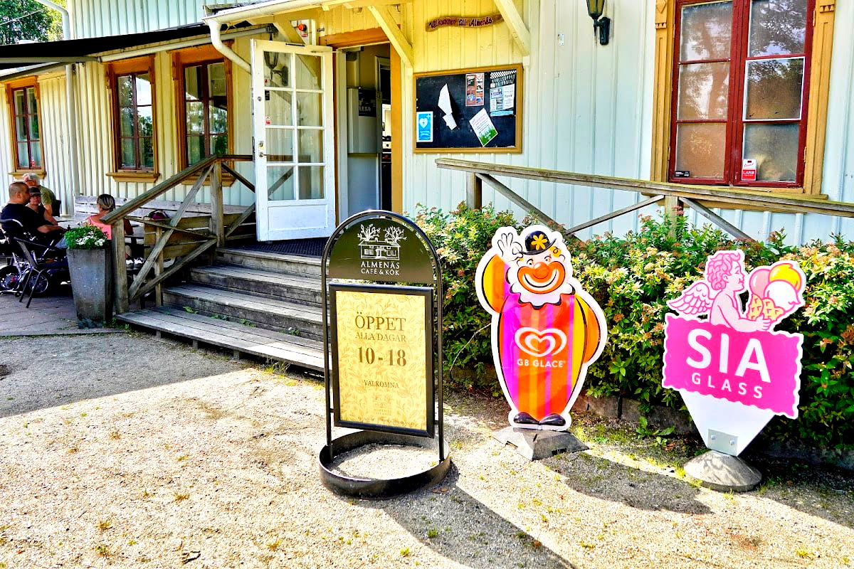 Almenäs Cafe - Photo 4