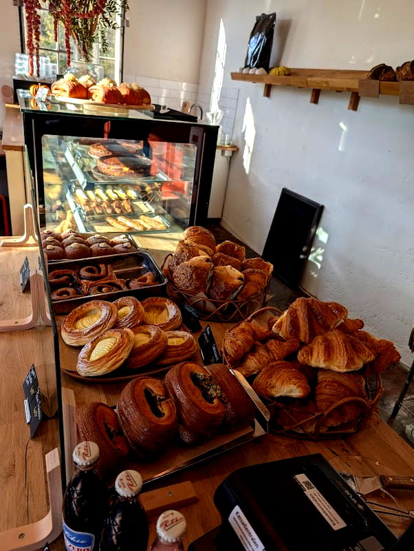 Dame Ginette - Photo 2