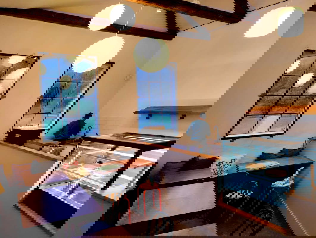 Dame Ginette - Photo 5