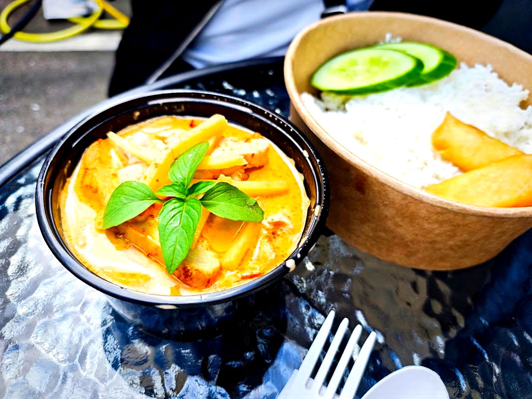 Pin-To Thai Lunch Box - Photo 4