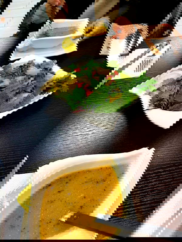 Al Baik Restaurang - Photo 4