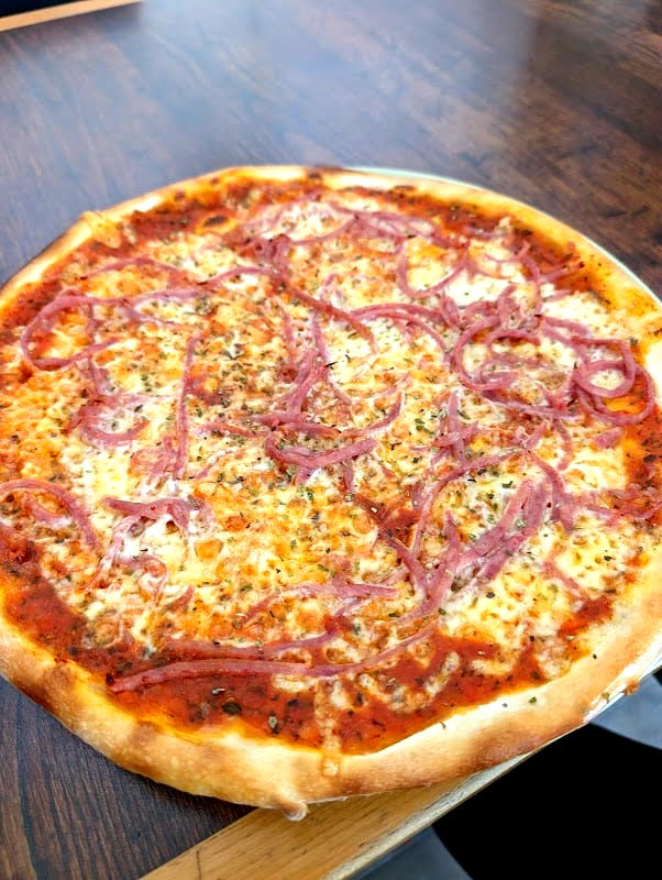 Brantan Pizzeria - Photo 2