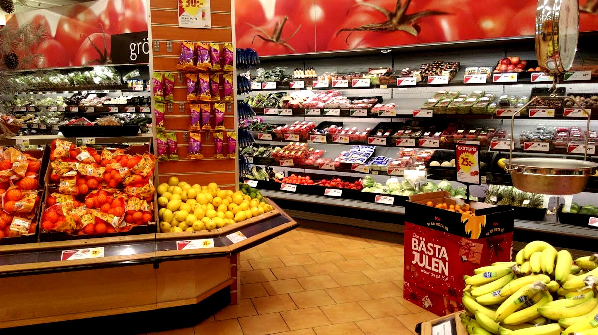 ICA Supermarket City - Photo 2