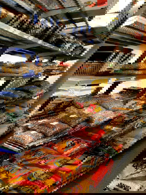 LORD AFRIQUE AB UPPSALA - Photo 2