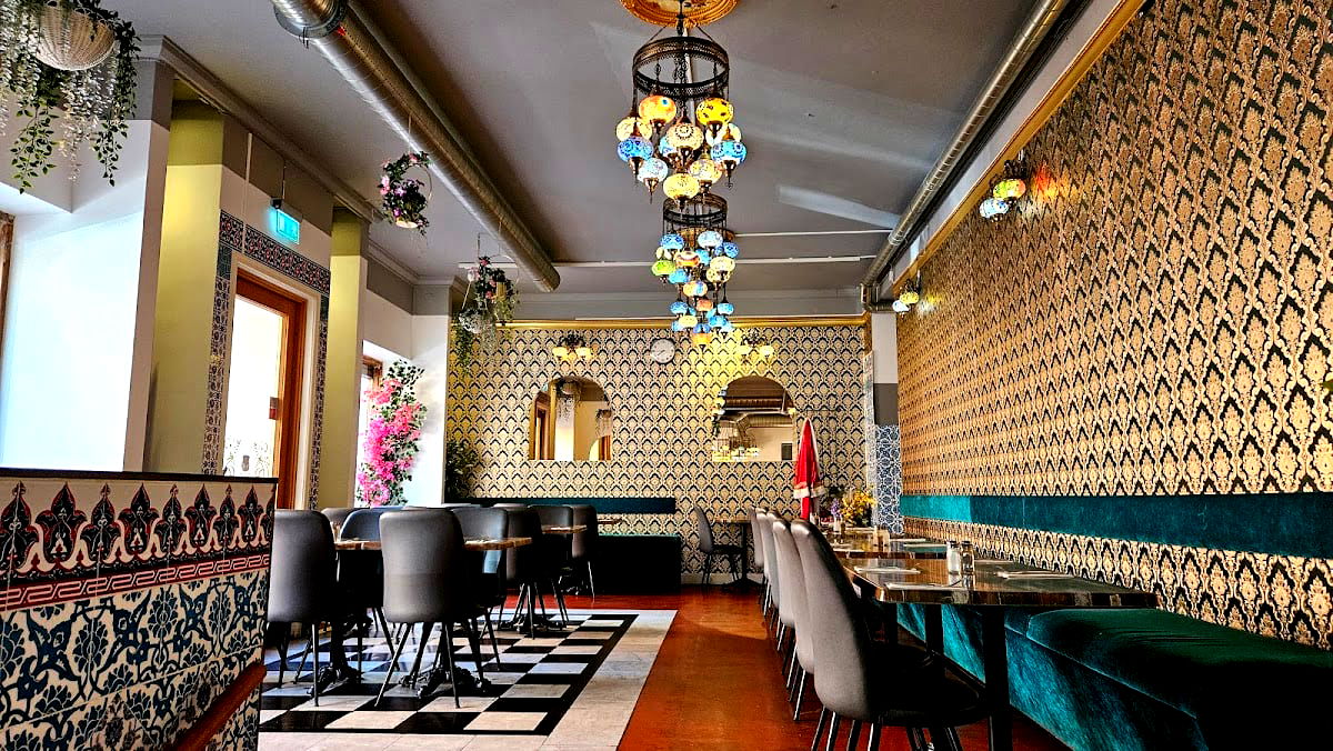 Sultan Palace Kol Grill - Photo 5