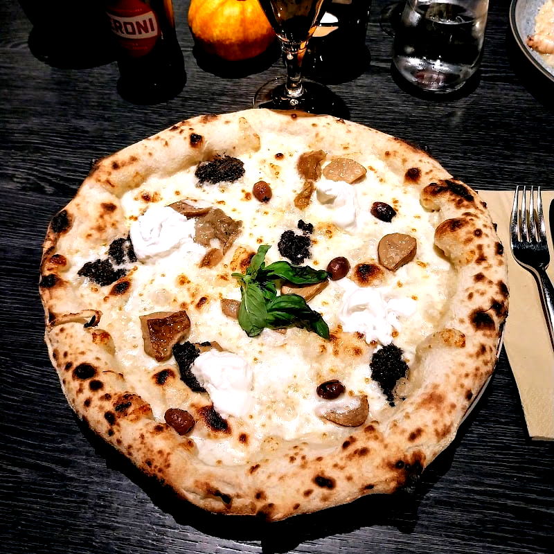 Little Italy - Photo 4