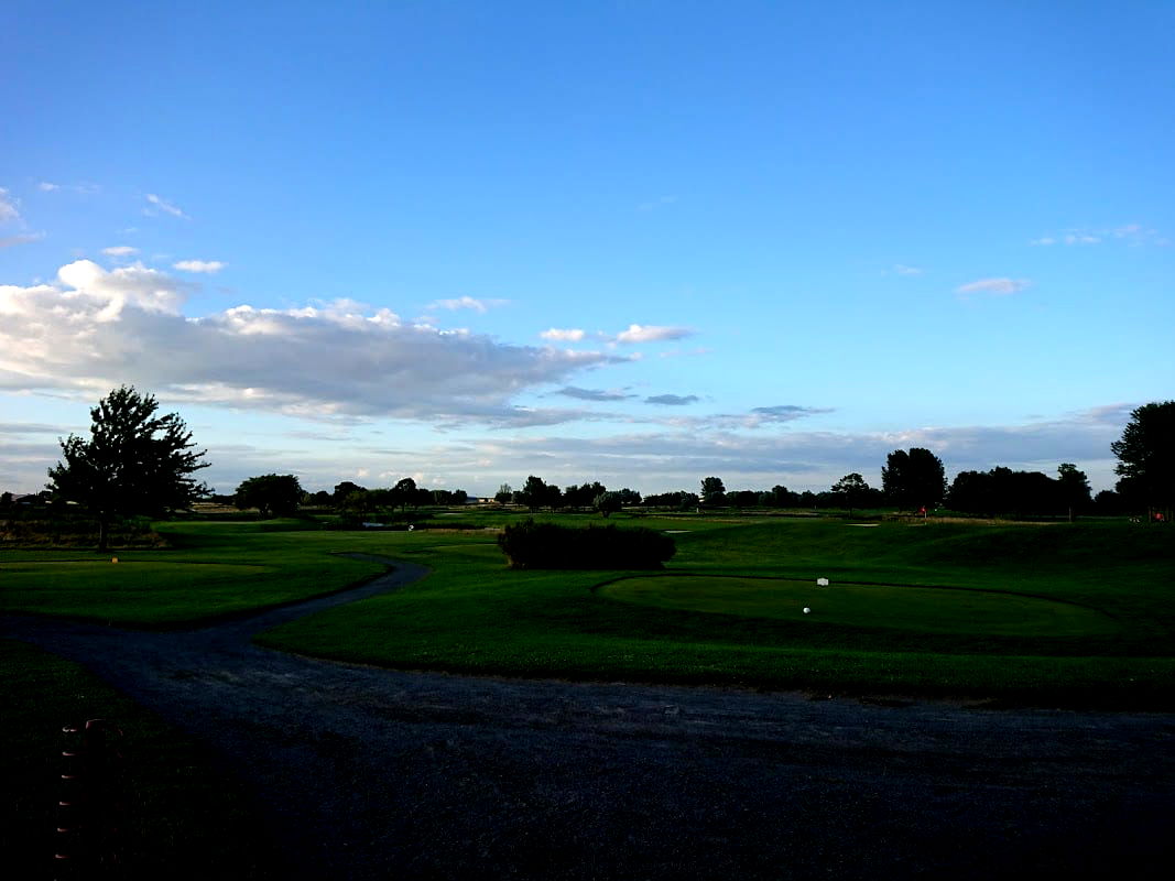 Örestads Golfrestaurang - Photo 3