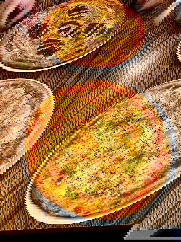 Husie Pizzeria - Photo 2