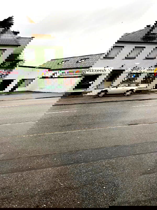 Husie Pizzeria - Photo 3