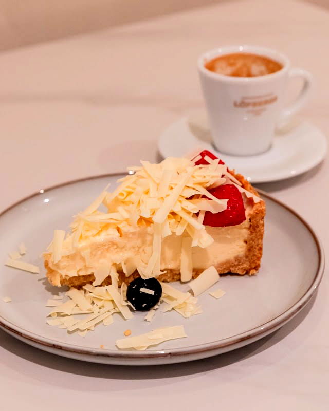 Cheesecake Factory i Malmö - Photo 2