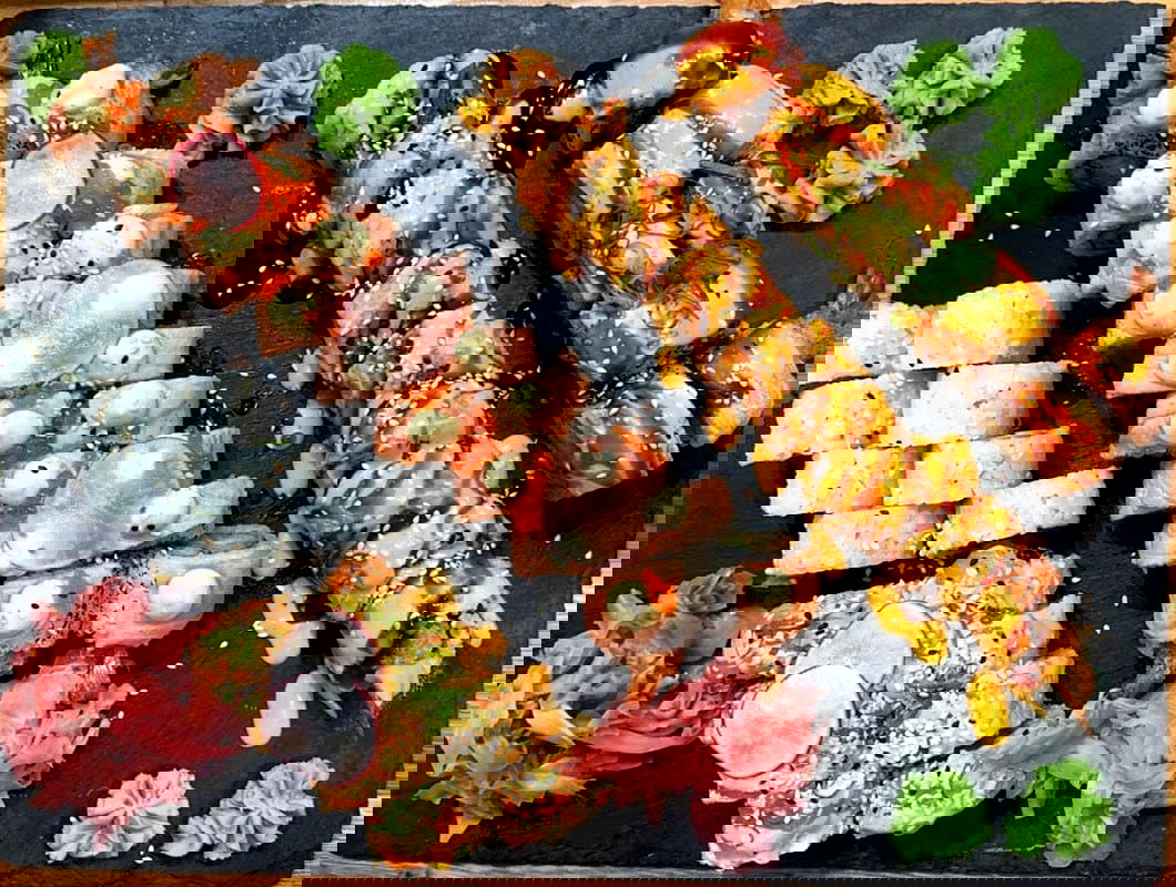 IZAKAI Sushi Emporia - Photo 2