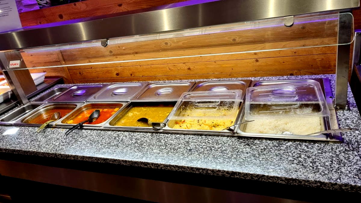 Afghan Resturant "take away" - Photo 1