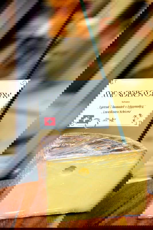 Edesia's Deli - Photo 4