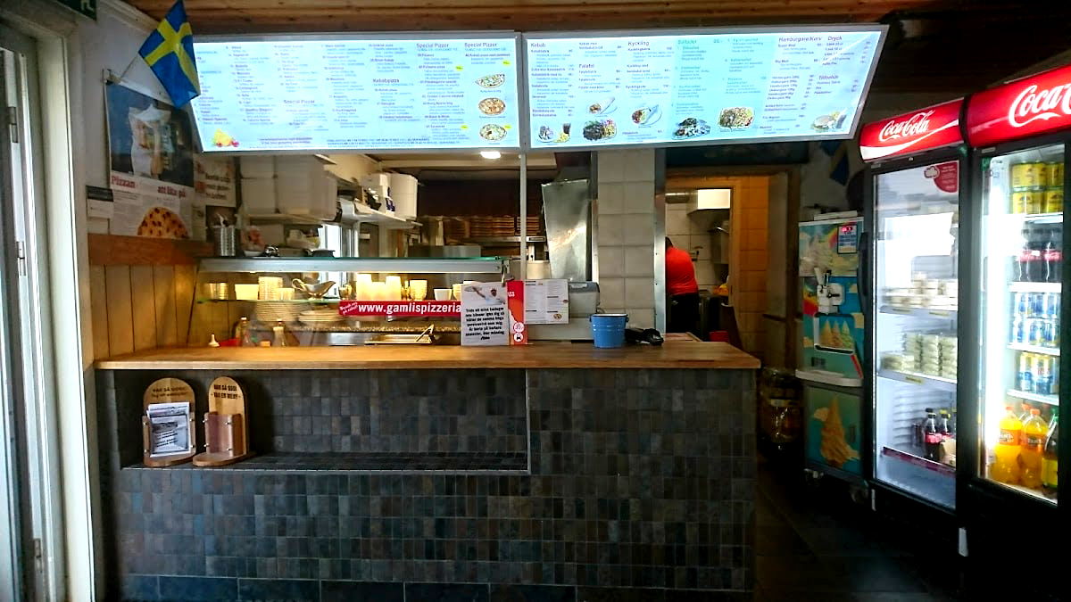 Gamlis Pizzeria - Photo 5