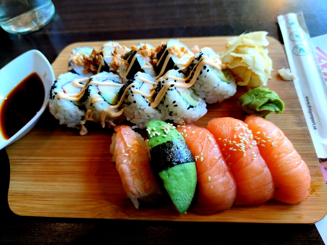 Bangkok Thai - Photo 2