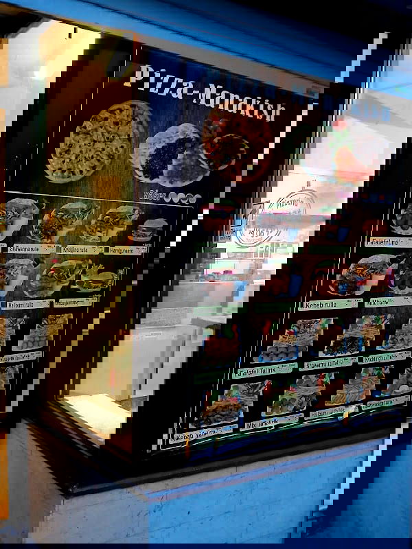 Pizzeria Vegenat - Photo 5