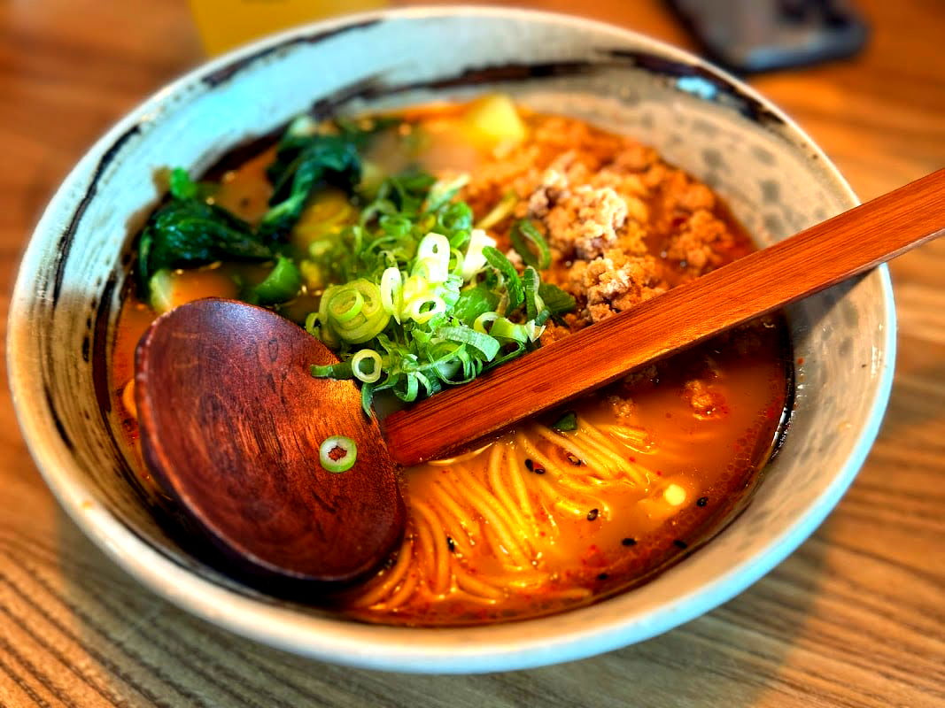 Ramen to Bíiru - Photo 3