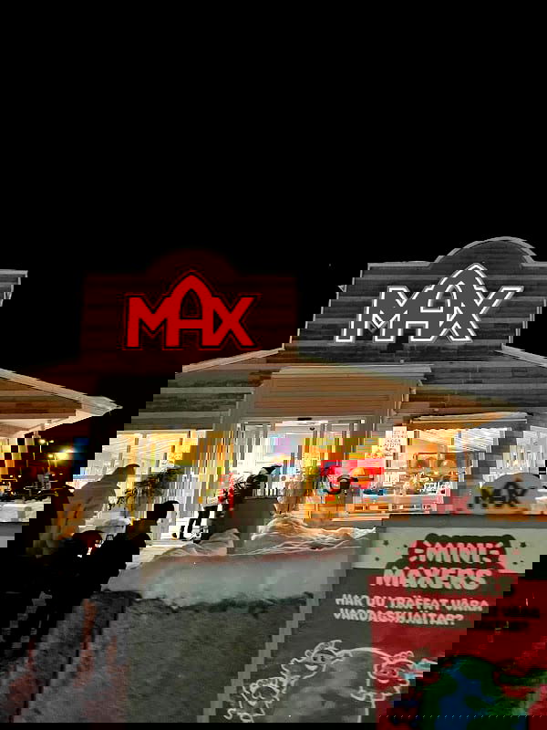 Max Burgers - Photo 4