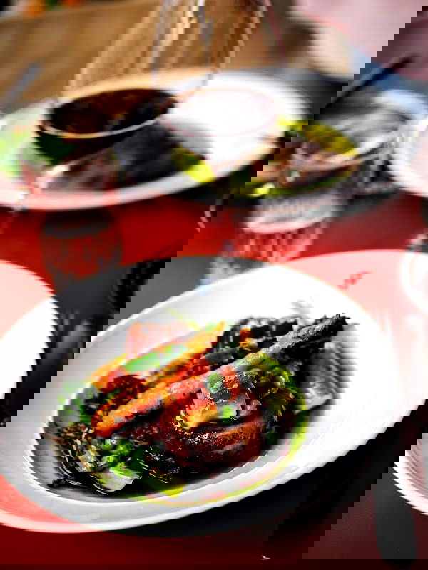 Frans bistro & bar - Photo 2