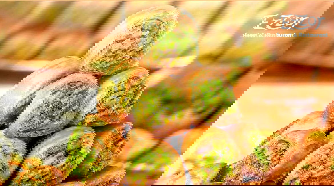 Ezzor Sweet & Restaurang - Photo 2