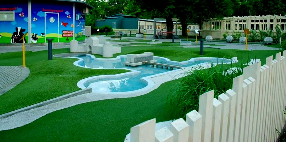 Malmo Adventure Golf, People's Park - Photo 2