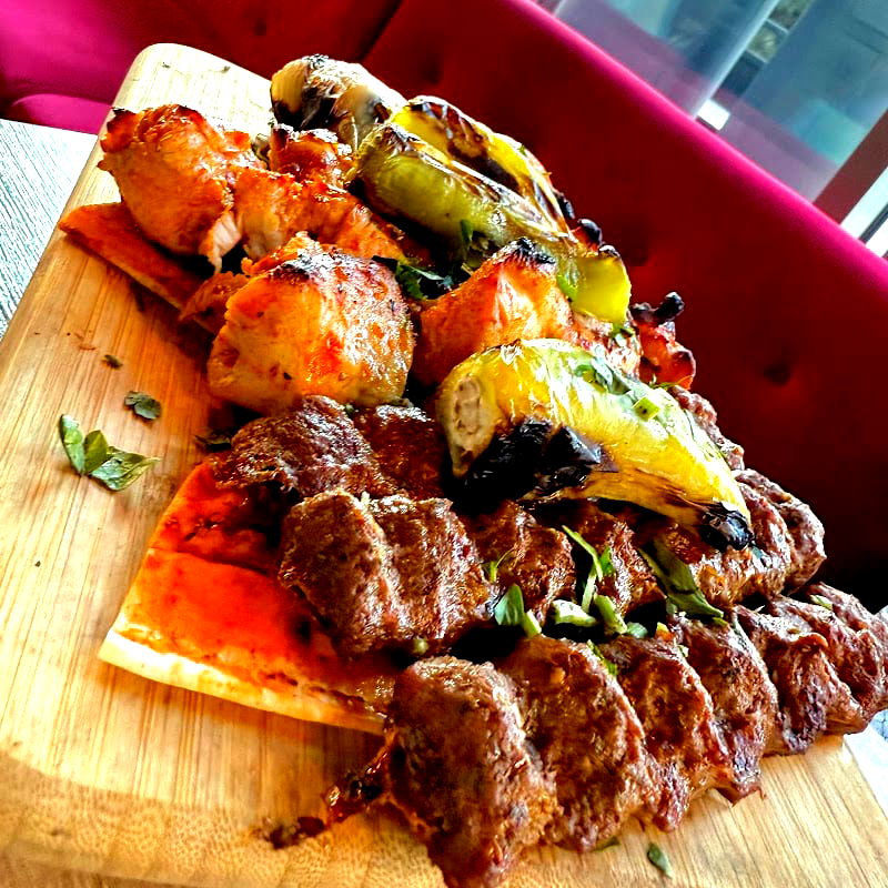 Mezza Beirut - Photo 2