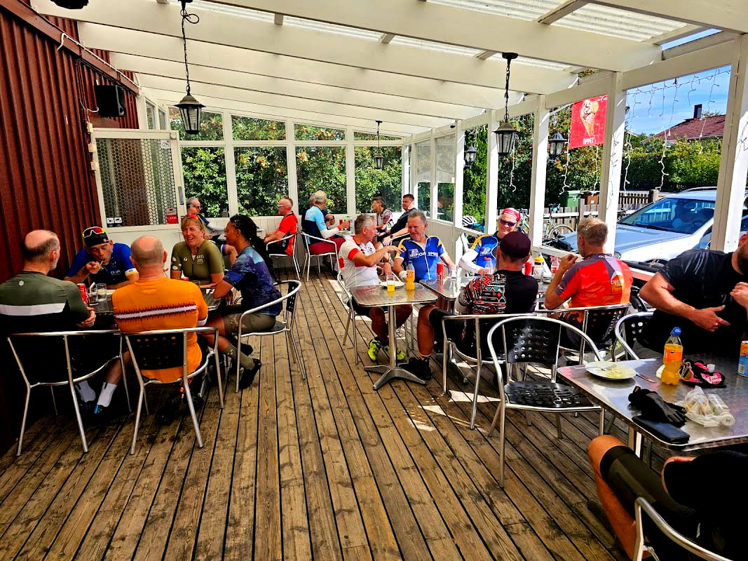 Vänge Restaurang&Pizzeria - Photo 1