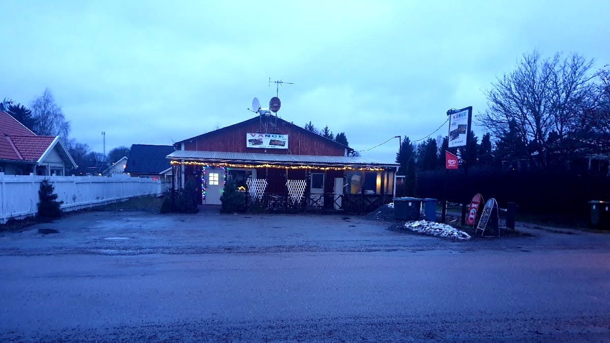 Vänge Restaurang&Pizzeria - Photo 3