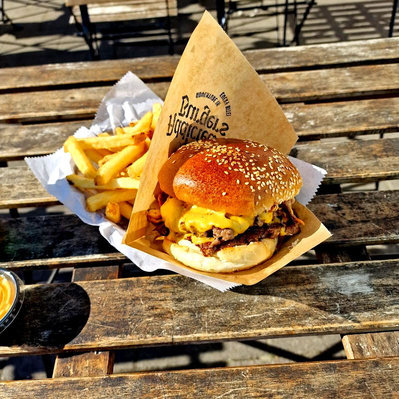 Addicted Burgers - Photo 2