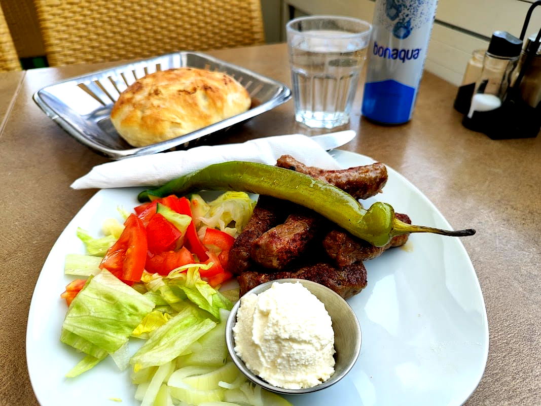 Burek House - Photo 4
