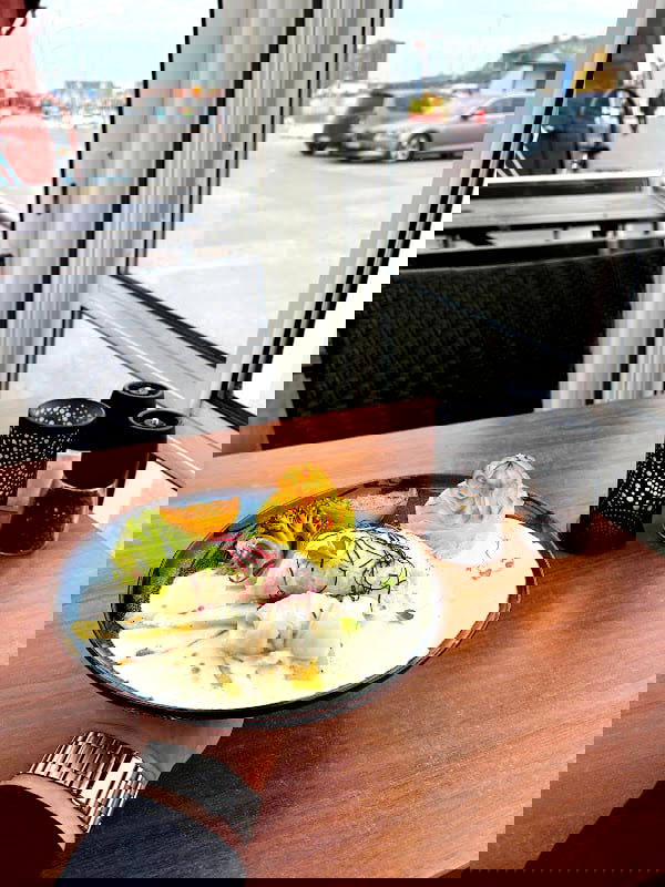 Limhamns Fiskrökeri Restaurang - Photo 2